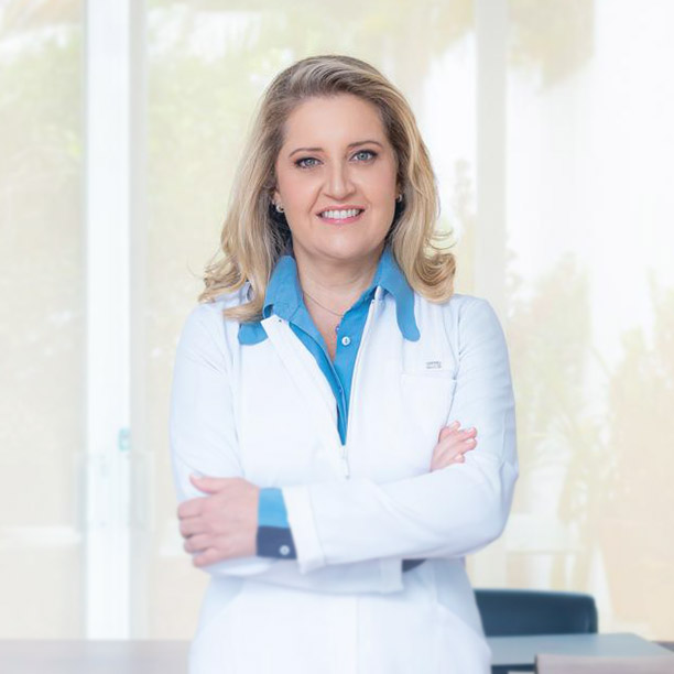 Dra. Aline Oliveira - Pediatra e Alergologista